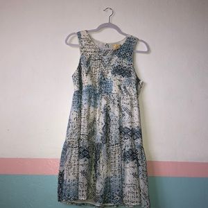 Knee length dress 👗